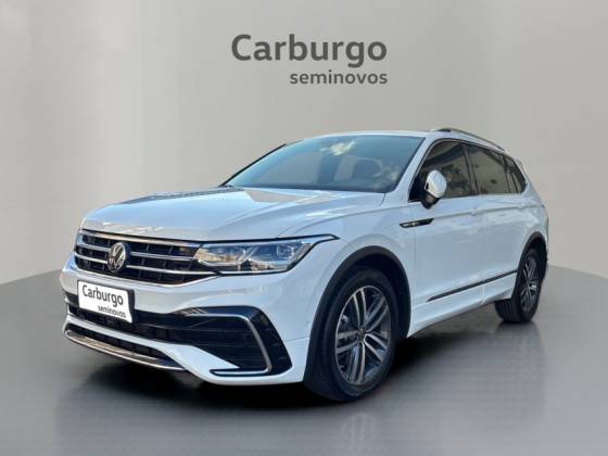 VOLKSWAGEN TIGUAN 2.0 300 TSI GASOLINA ALLSPACE R-LINE AUTOMÁTICO VOLKSWAGEN TIGUAN 2.0 300 TSI GASOLINA ALLSPACE R-LINE AUTOMÁTICO